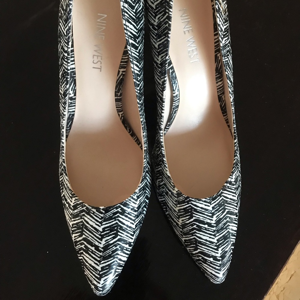 Nine West 2 inch pumps